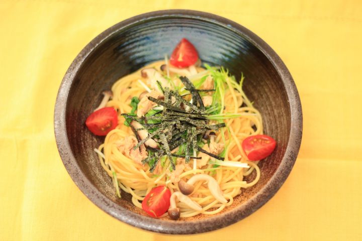 和風ツナときのこの簡単パスタ｜ちゃんぷるーの素で時短