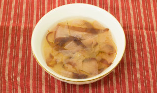 カチューユー（かつお湯/湯かきみそ汁）